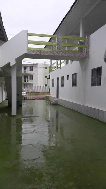 Pousada Verdes Mares グァラトゥバ エクステリア 写真